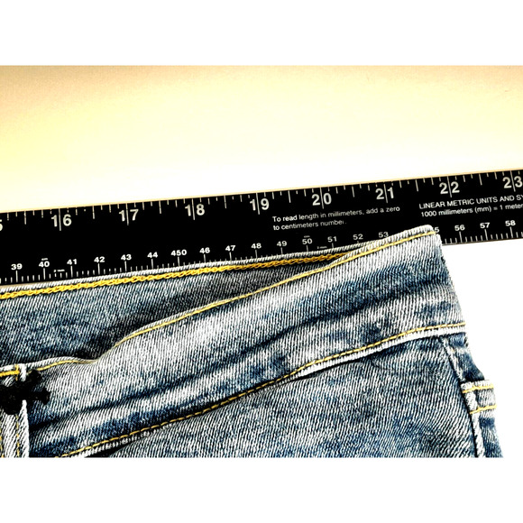 Nova Mens Distressed Ripped Jeans 42 X 32 Rose Embroidered RARE NWT 1085 - Picture 15 of 16